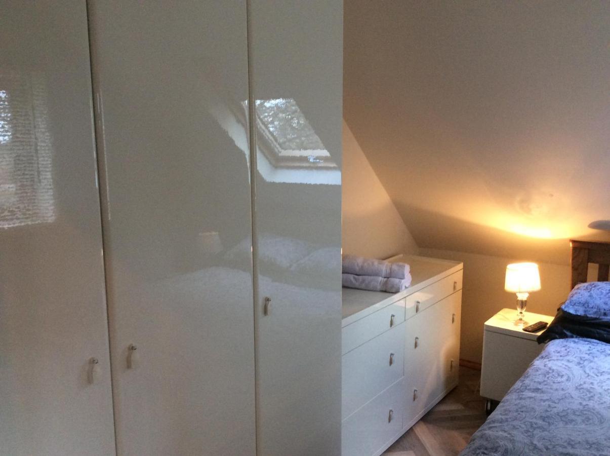 2 Bedroom Furnished Apartment In A Rural Position Stone  Exterior foto