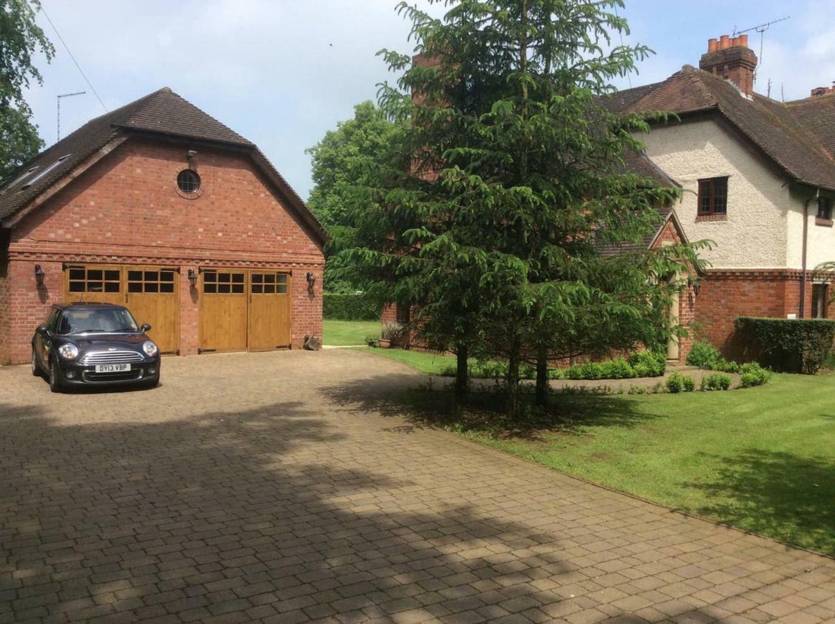 2 Bedroom Furnished Apartment In A Rural Position Stone  Exterior foto
